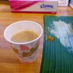 スリマンガラム - チャイは紙コップ提供