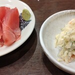 巣鴨ときわ食堂 - マグロ刺身（ミニ）とポテトサラダ（ミニ）