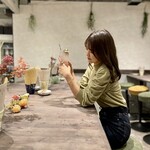 食堂ことこ - おしゃれなダイニングテーブル♪