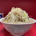 ラーメン二郎 - 小豚野菜からめニンニク野菜からめニンニク少な目