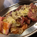 Yakiniku Horumon Kuchibi - 口火定食のお肉