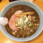 Maru Tetsu Nidaime - なみおか（細麺）＋背脂増し　600＋100円