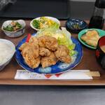 Nidaime Maruyan - から揚げ定食（税込550円）