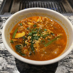 焼肉 宮中 - テグタンスープ