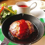 カフェ ノッカ - 放牧豚のハンバーグステーキ