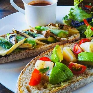 カフェ ノッカ_0