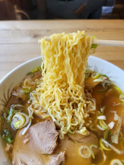 しおで - 白銀（ラーメン）の写真