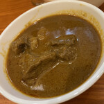 バングラキッチン西千葉 - ビーフカレー
      柔らかすぎるビーフじゃありません。ウマいビーフ！