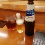 赤吉 - ウーロン茶一杯目、ノンアルコールビールオールフリー一本目