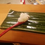 赤吉 - 鮑の肝ソースに入れるシャリ