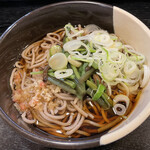 そば処 弁菜亭 - 山菜そば　460円