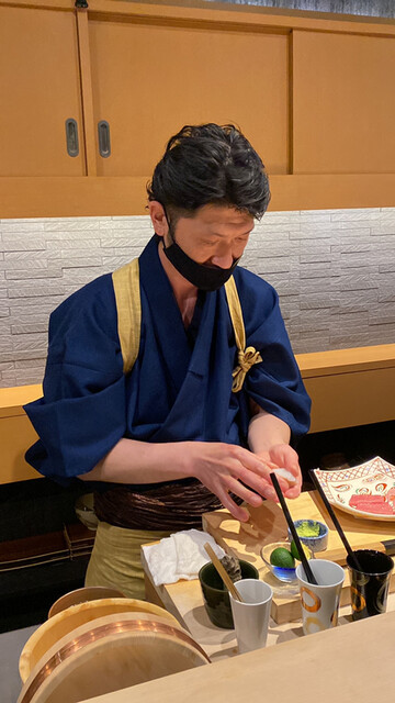 寿司昇さんプロデュース♪オープンしたばかりの気さくな大将さん