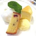 カンパネ食堂 - ２種のチーズのクレームダンジュ（420円）