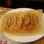 長春酒房 - 焼き餃子