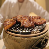 日本料理 研野 - 八丁味噌で味付けたチャーシュー。