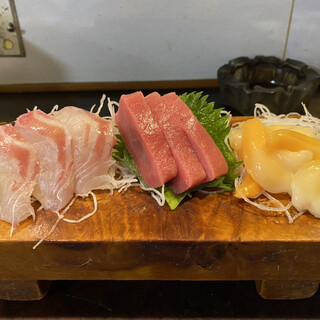 大衆割烹 鳴子_0