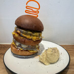 ICON - @icon_yoyogi × @hiroaina_burgerstand  『Special Burger¥3,000』 『ハートランド¥650』