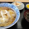 もりや食堂 - かつ丼。みそ汁がわりのラーメンスープも美味い。