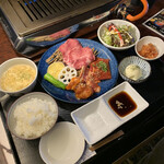 焼肉 まつ屋 - まつ屋ランチ　¥1080(税別)