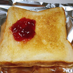Ｂｒｅａｄ Ｃｒａｆｔ　オオウラ - ミルク食パンのバタージャムトースト