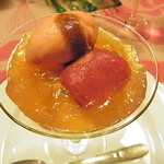 ククセモワ - トマトと蟹肉の前菜