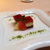 ラ セッテ 広瀬北町本店 - ブロンデ産ピスタチオのムース モザイク仕立て