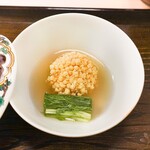 片折 - 白えびのあられ揚げ、壬生菜