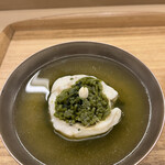 赤坂 菊乃井 - 昼懐石１３３１０円。甘鯛新茶蒸し。茶蕎麦が鋳込まれた甘鯛が肉厚で、新茶の清々しい風味ともマッチしています（╹◡╹）（╹◡╹）