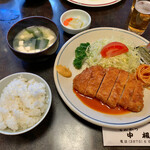 Asakusa Tonkatsu Nakane - ロースカツ定食(1300円)