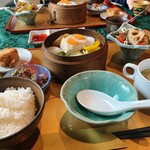 Asian Table Monkai