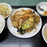 中華料理 三喜 - 日替わり 豚キムチ定食