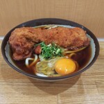 弥生軒 - 唐揚(１ケ)うどんと玉子(470円＋50円)