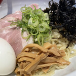 shougajouyusemmongamushara - ■特製背脂生姜醤油つけ麺¥1,180