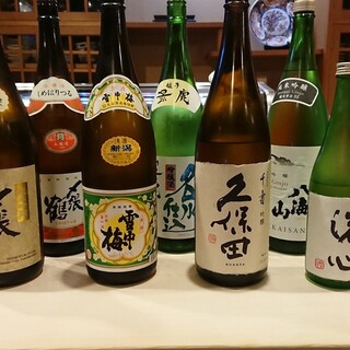 地元長岡の銘酒など日本酒の品ぞろえも厳選しています