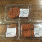 ディオ - カニクリームコロッケ / 2層のブラックカレーコロッケ  / 牛肉カレー  (2022.05.10)