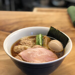 一番いちばん - ワンタンの肉柔らかウマい、茹で直前に餡を包んで茹でてる。