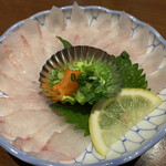 炭火居酒屋 くまさん家 - あこうの刺身