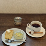 Cafe C'estjoli - シフォンしっとり♡コーヒーも美味しい