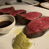 カルネジーオ イースト - 