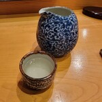 小判寿司 - 冷酒は素敵な酒器で