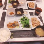 和Dining 三十 - 