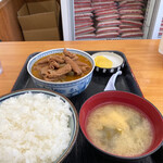 永井食堂 - もつ定大盛り770円