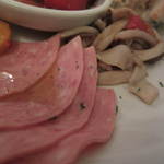 タヴェルナ・ポルチーニ - ハムとか。