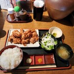 Takumi - から揚げ食べ放題定食