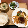 Gohanya Fukuebisu - ハンバーグとえびフライ定食