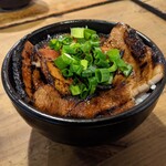 たなべ。 - 豚丼（松） 豚150g、ご飯200g