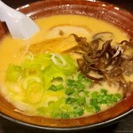 麺喰うがっ!? - とんこつラーメン