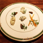 ワイン カルコス - お任せチーズ（1,500円）（ブルサンアイユ・ミモレット・ピエダングロワ・ロックフォール・ドライいちじく）