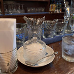 高山珈琲 - キラキラ素敵なガラス食器・・・。