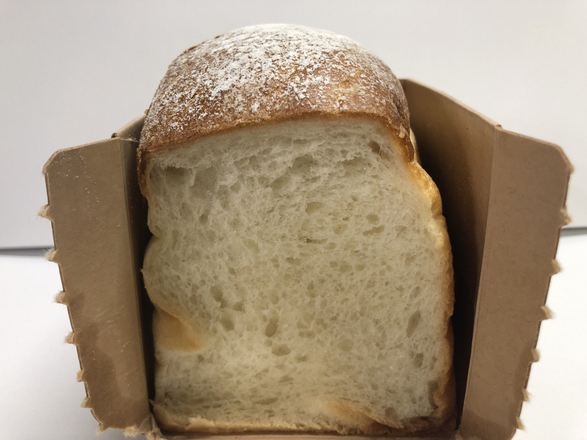 写真 : モガミ （MOGAMI） - 元山/パン | 食べログ